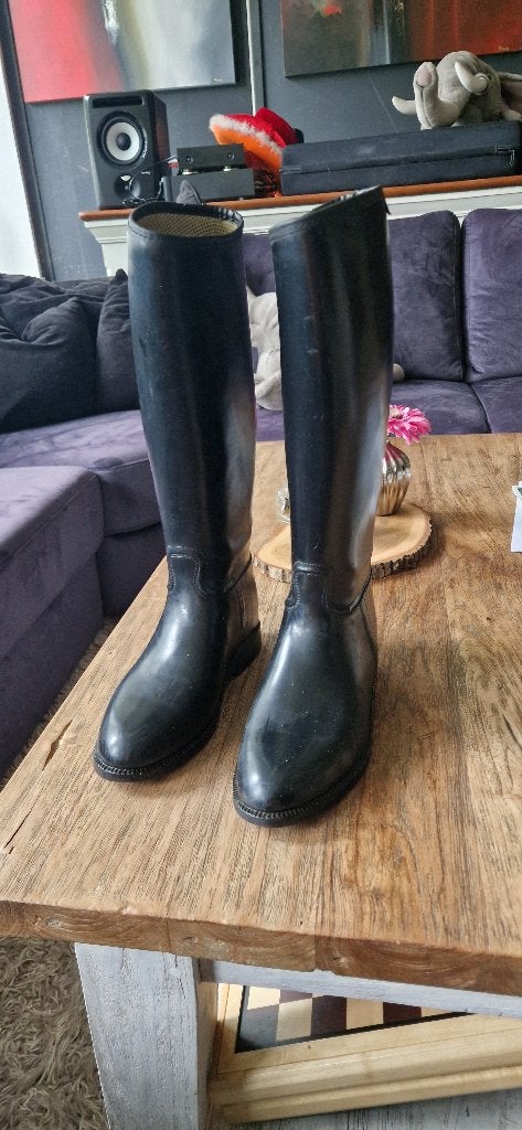 Rijlaarzen (Aigle, rubber), Ophalen, Gebruikt, Dressuur, Aigle