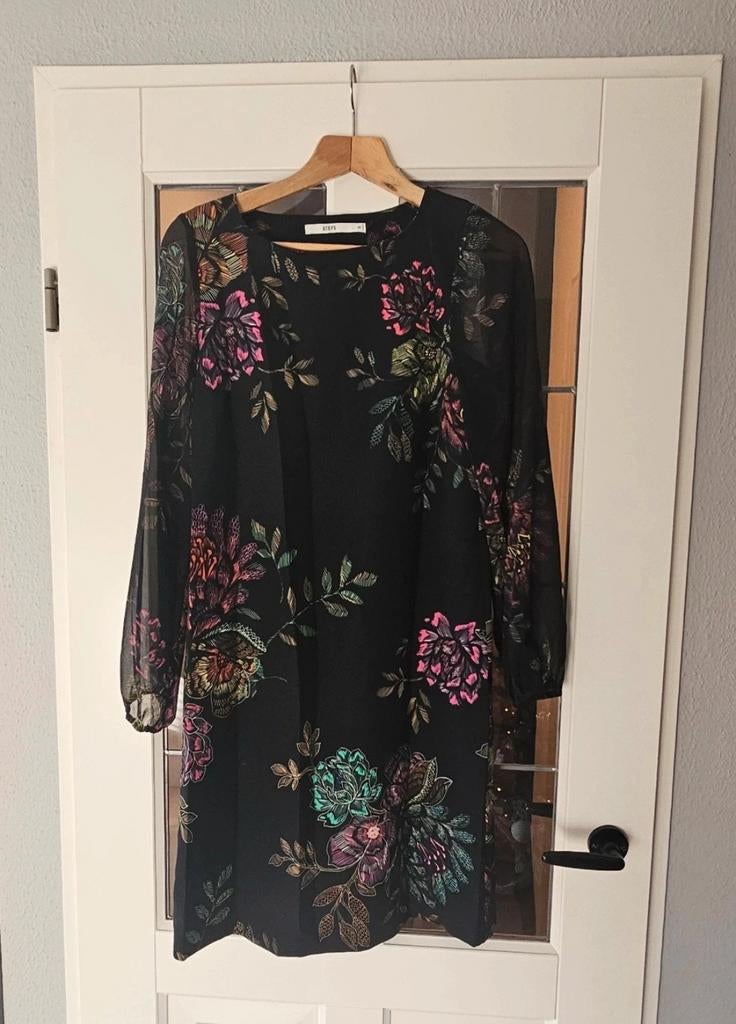 Steps zwarte jurk met bloemenprint, maat 36, Zwart, Ophalen of Verzenden, Zo goed als nieuw, Maat 36 (S)