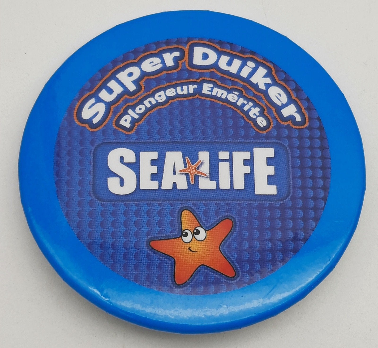 Button Sea Life Super Duiker / Plongeur Emerite, Ophalen of Verzenden, Zo goed als nieuw, Overige onderwerpen, Button