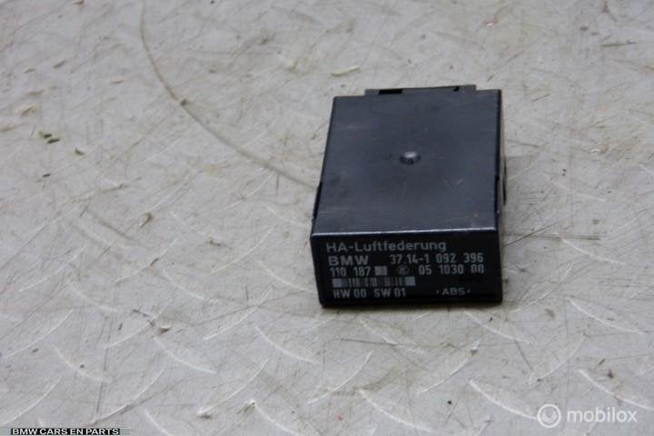 Luchtveringmodule BMW X5 E53 ('00-'06), Gebruikt, Ophalen of Verzenden, BMW, BMW