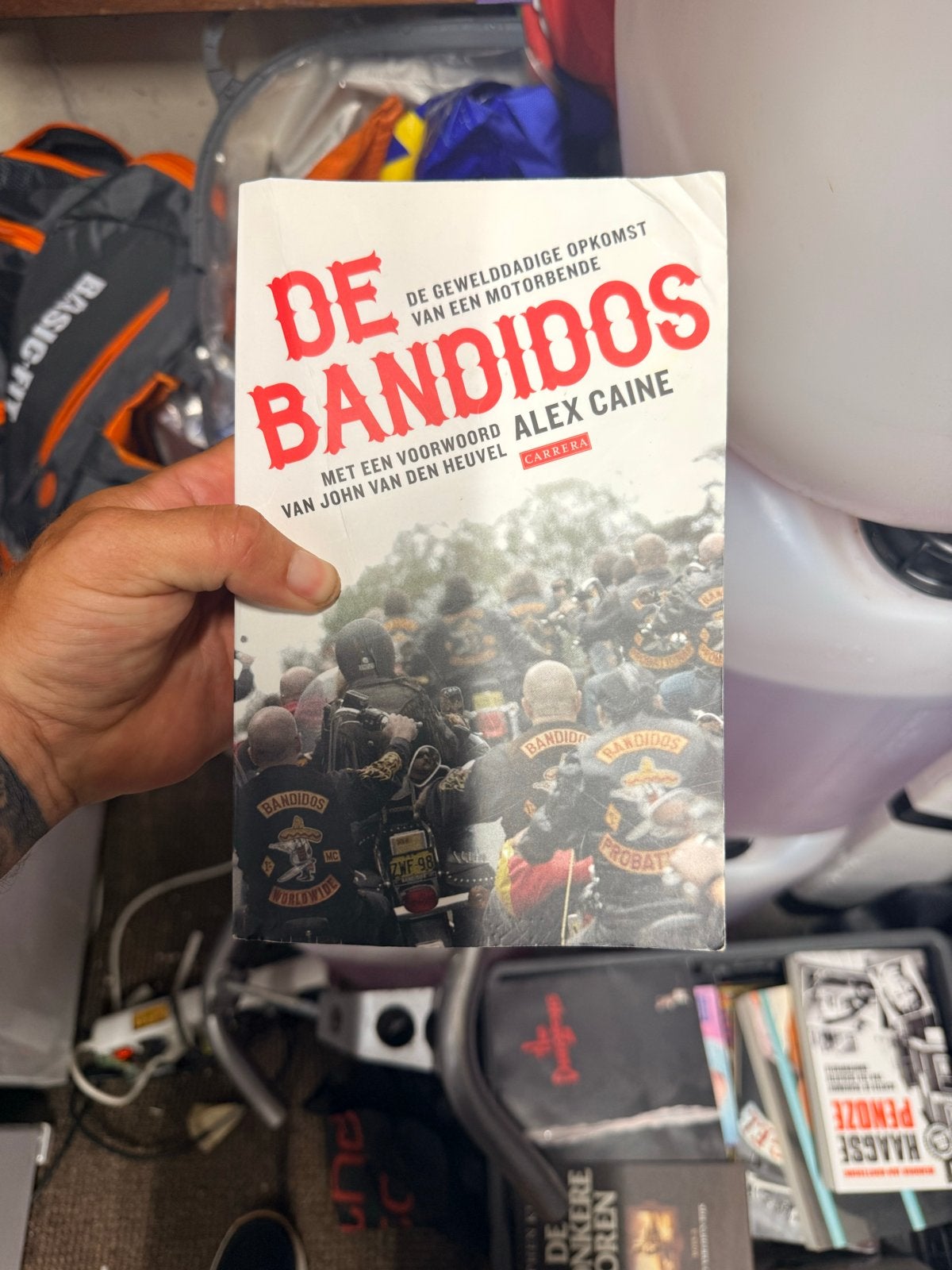 De Bandidos - Alex Caine (Motorbende), Ophalen of Verzenden, Gelezen