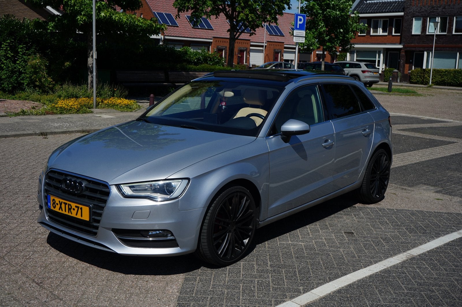 Audi A3 g-tron 1.4 TFSI S tronic | Panorama | Bang & Olufsen, Auto's, Audi, 4 cilinders, Overige brandstoffen, Origineel Nederlands