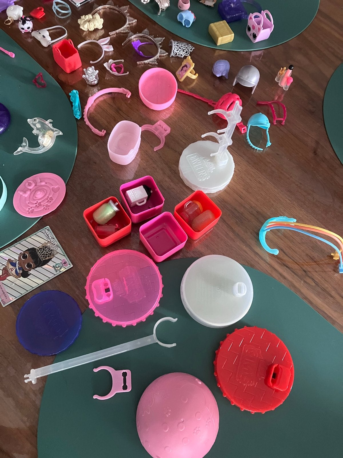 Grote collectie LOL Surprise en Barbie accessoires, Kinderen en Baby's, Speelgoed | Poppen, Ophalen of Verzenden, Gebruikt, Overige typen