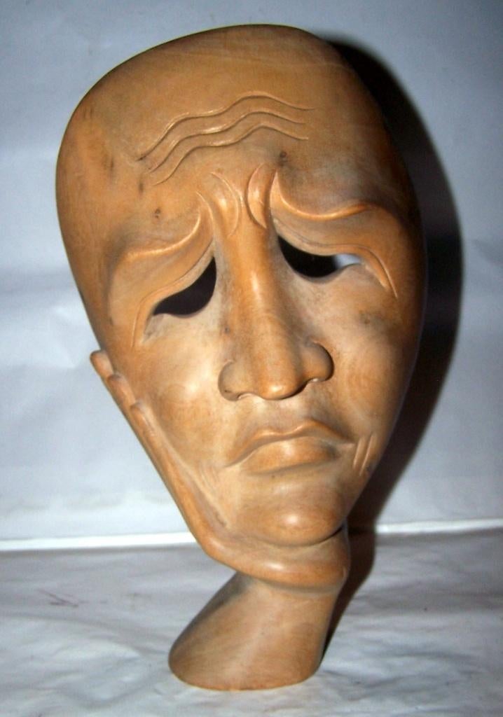 Handgesneden Balinese houten masker. Man in gedachten. Izgs., Antiek en Kunst, Houtsnijwerk, Ophalen of Verzenden, Handgemaakt