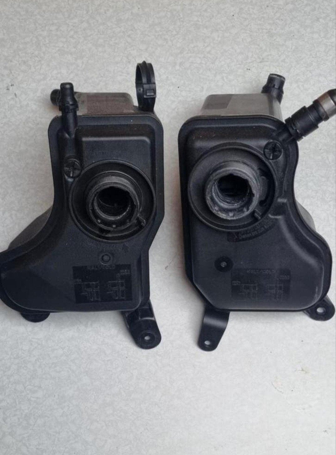 BMW EXPANSIE TANK BMW M3 335I E90 E91 E92 E93 E81 E87, Ophalen of Verzenden