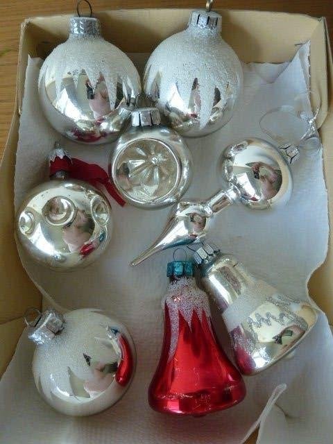 lot kerstballen zilver kleur en rood, Ophalen of Verzenden, Gebruikt