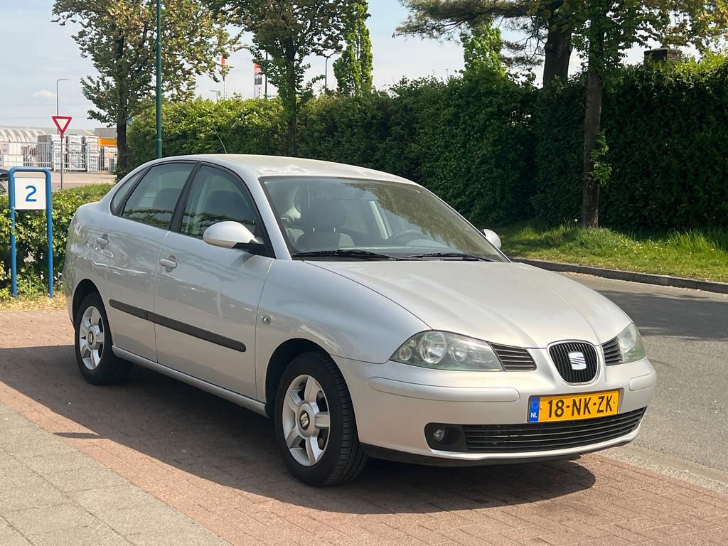 Seat Cordoba 1.4 *APK 02-2027| Goed Rijdend, Auto's, Seat, Bedrijf, Te koop, Cordoba, Airbags, Airconditioning, Boordcomputer