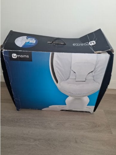 4moms Mamaroo 4 – elektrische babyschommel, Kinderen en Baby's, Overige merken, Schommelstoel, Ophalen of Verzenden, Met gordel(s) of riempje(s)
