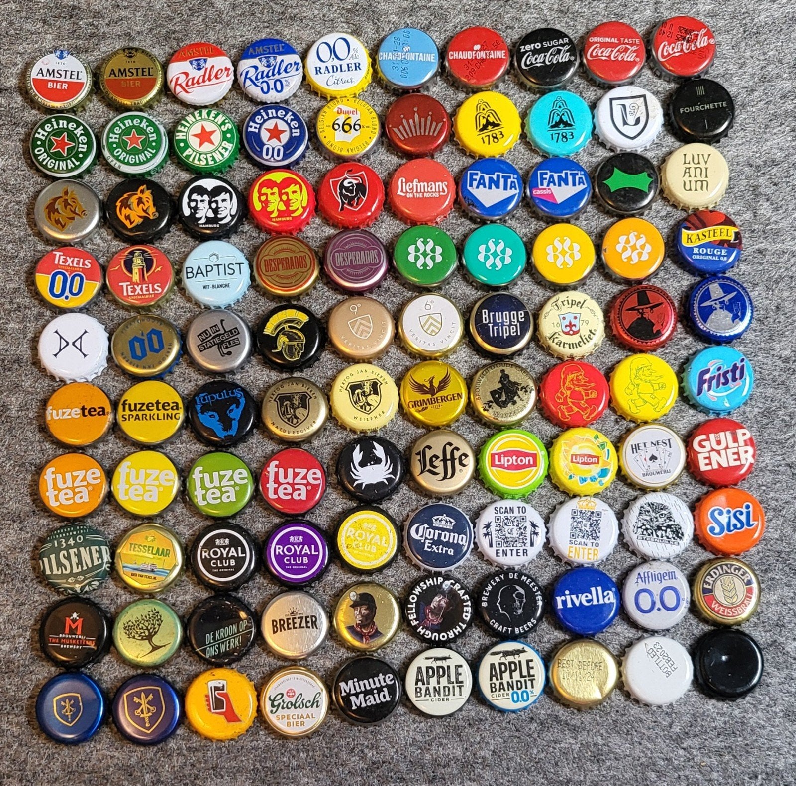 100 verschillende bierdoppen/kroonkurken, Verzamelen, Biermerken, Ophalen of Verzenden, Gebruikt, Overige merken