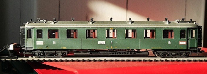 Setje Badische rijtuigen, Liliput HO wisselstroom., Wisselstroom, Wagon, Ophalen of Verzenden, Zo goed als nieuw