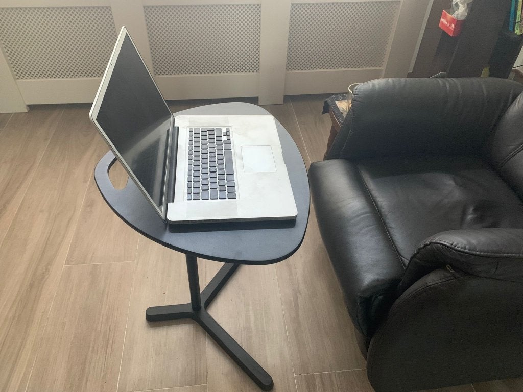 Laptop tafeltje en schootkussen, Ophalen, Zo goed als nieuw, In diepte verstelbaar