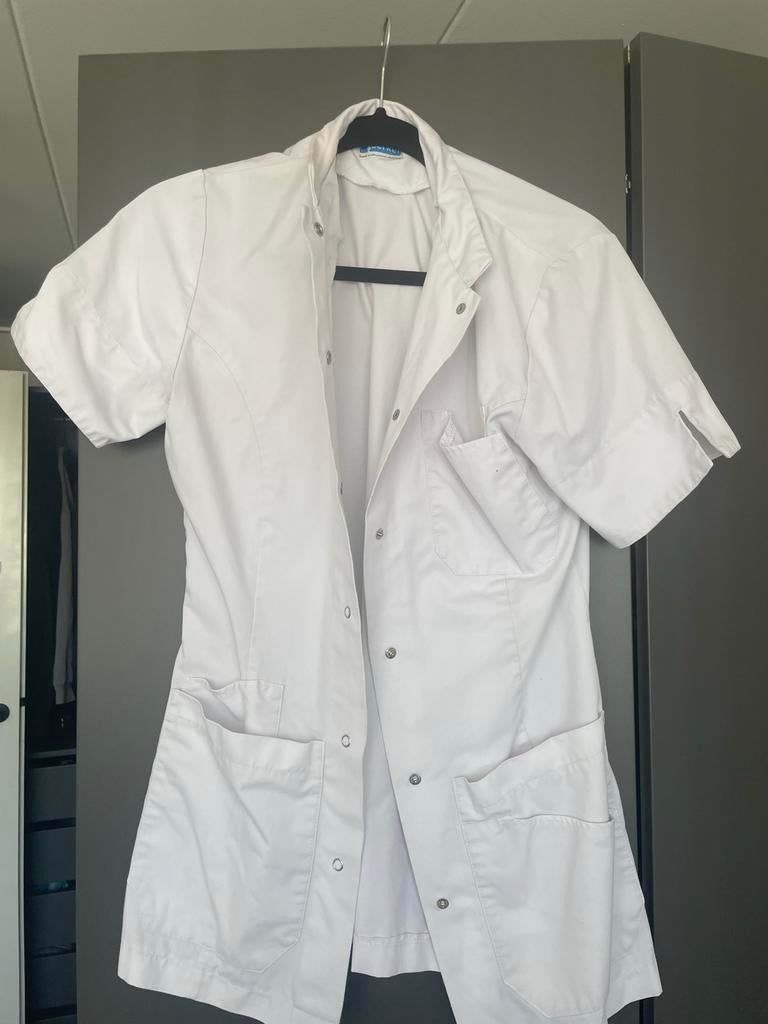 Witte Zorgjasje De Berkel - Maat XS, Kleding | Dames, Overige Dameskleding, Ophalen of Verzenden, Nieuw