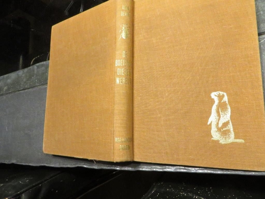 1953 - 1e druk - Alan Devoe - De Boeiende Dierenwereld, Ophalen of Verzenden