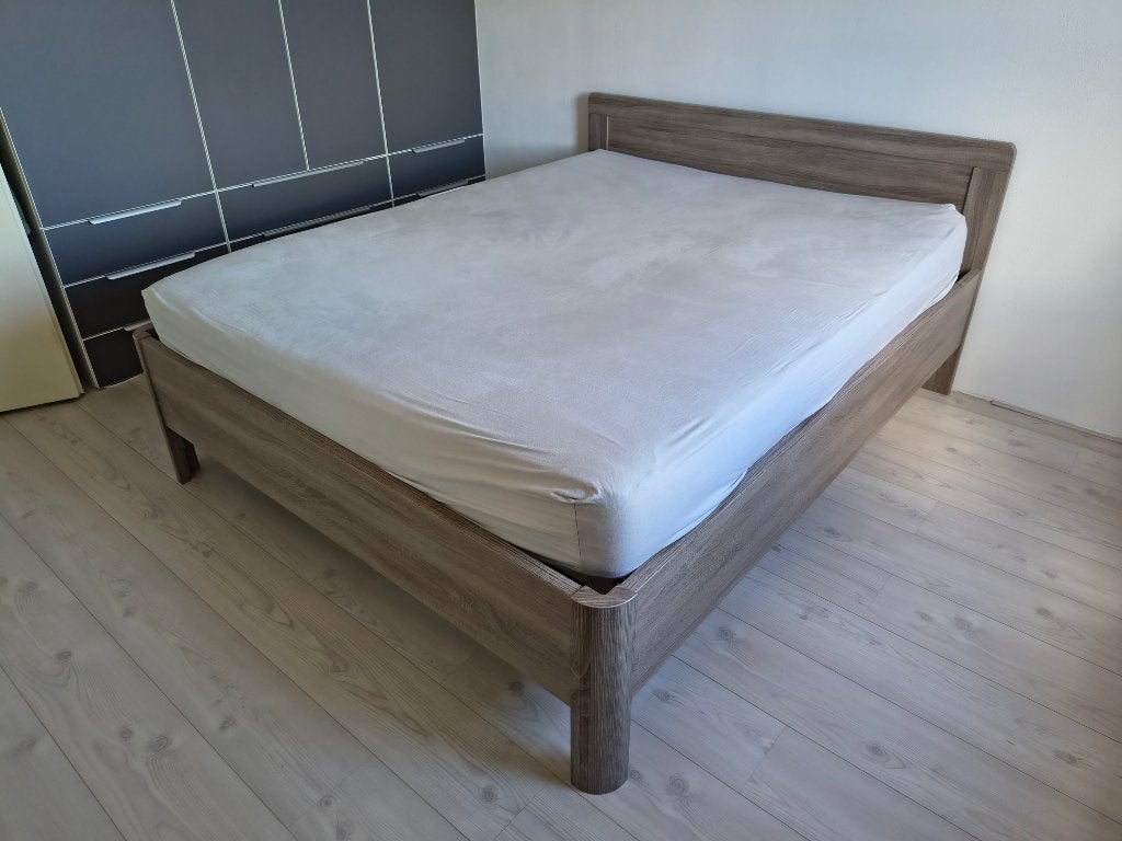 Bed, lattenbodems, tweepersoonsmatras, hoeslakens en molton, Huis en Inrichting, Slaapkamer | Bedden, Ophalen, Gebruikt, Bruin