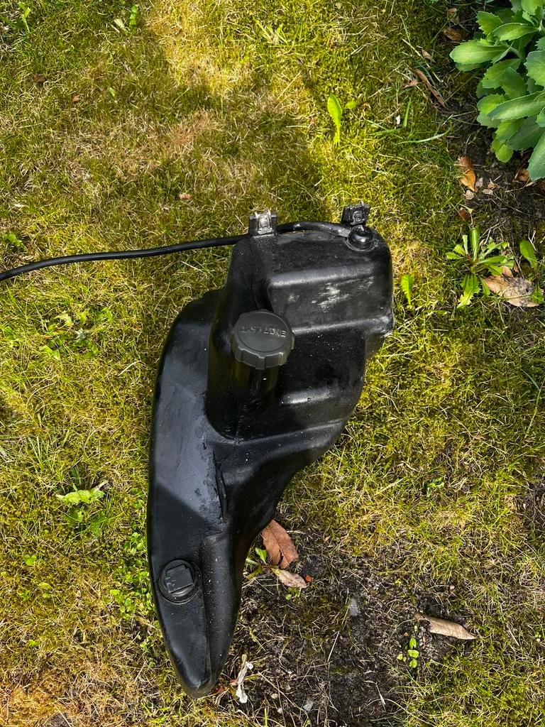 Zip tank, Ophalen of Verzenden