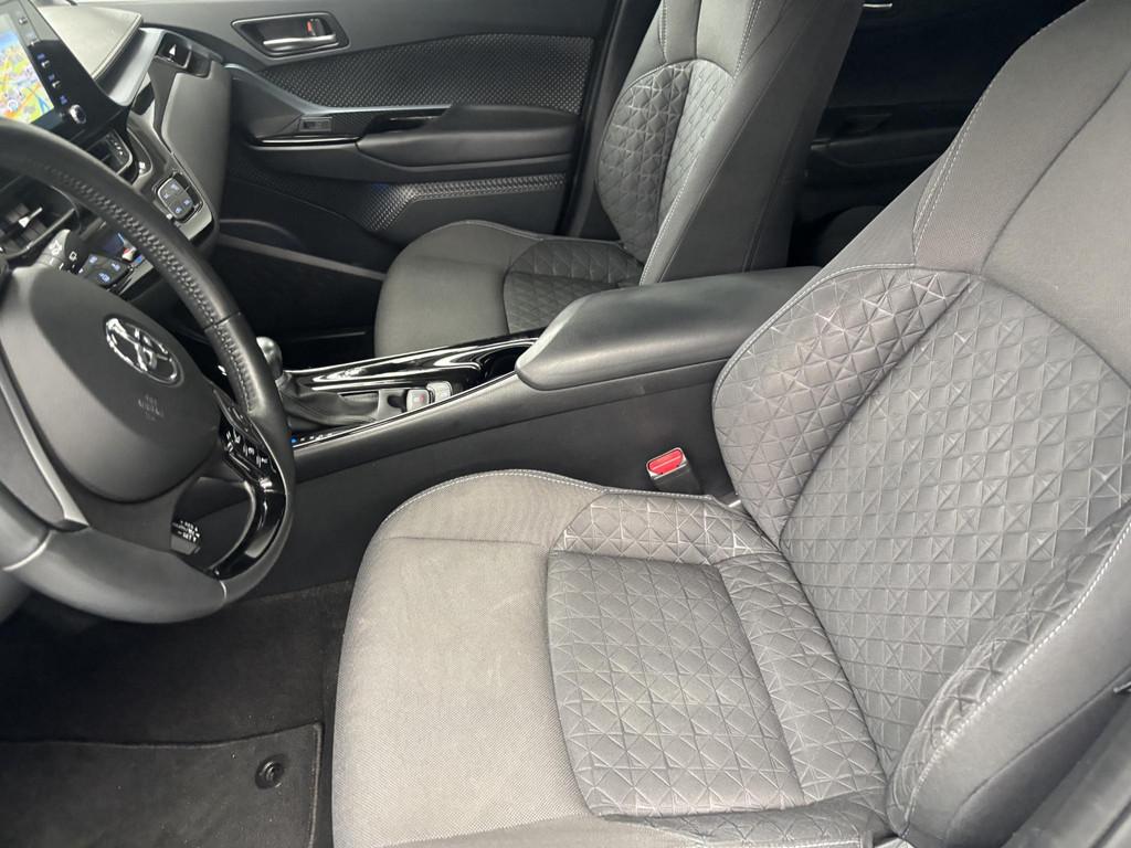 Toyota C-HR 1.8 Hybrid Dynamic, Stof, Euro 6, 4 cilinders, Blauw
