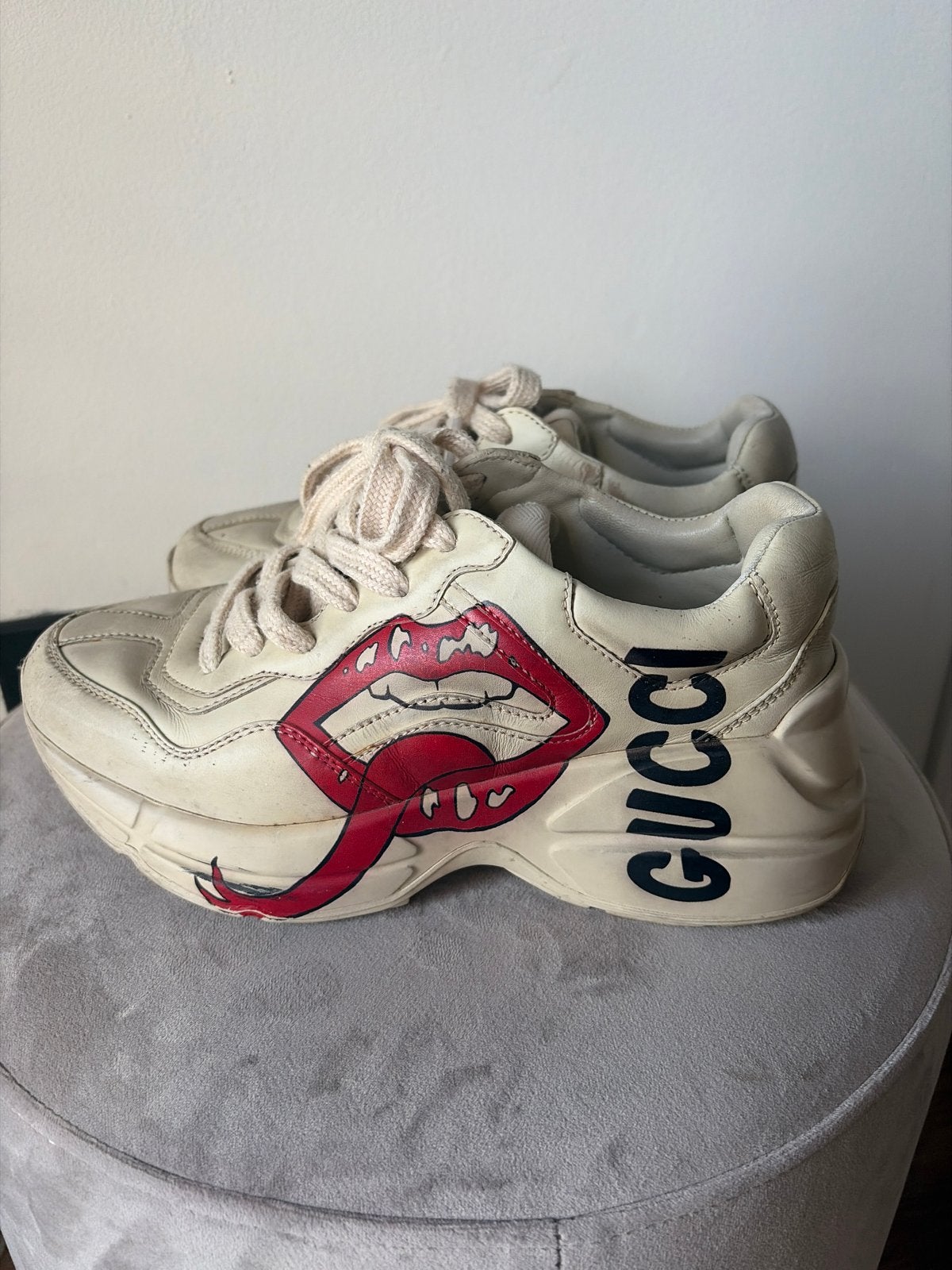 Originele Gucci sneakers schoenen Maat 35, Ophalen of Verzenden, Gedragen, Beige, Sneakers of Gympen