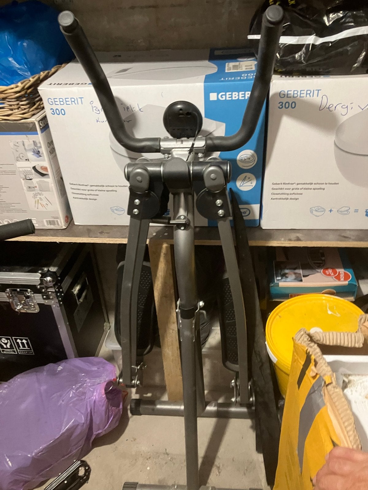 Diverse fitnessapparatuur: Crosstrainer, Stepper, Roeitraine, Gebruikt, Armen, Ophalen of Verzenden, Crosstrainer