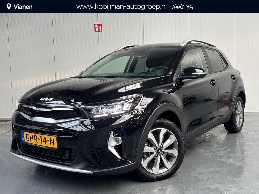Kia Stonic 1.0 T-GDi MHEV DynamicPlusLine, Voorwielaandrijving, Euro 6, Zwart, Origineel Nederlands