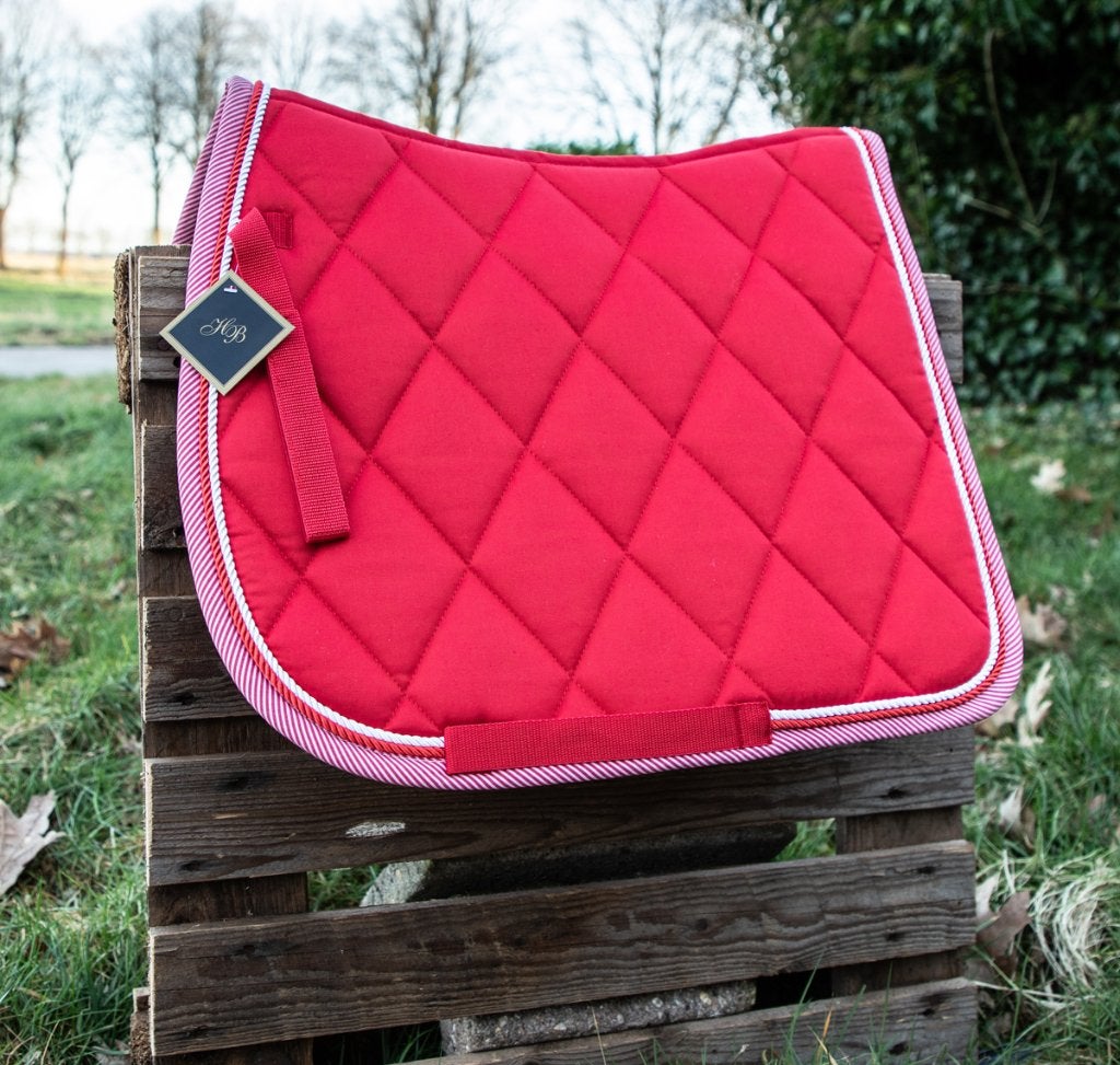 HB zadeldek dressuur pony rood OPRUIMING, Dieren en Toebehoren, Rood, Zadeldekje, Nieuw, Ophalen of Verzenden