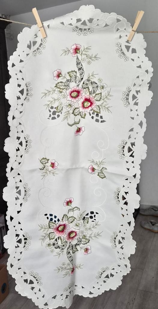 Tafelloper afmeting 85 x 40 cm, Ophalen of Verzenden, Zo goed als nieuw, Rechthoek, Binnen