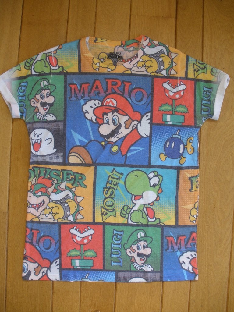 BIOWOLD met SUPER MARIO t- shirt maat M, Ophalen of Verzenden, Zo goed als nieuw, Maat 46 (S) of kleiner, Bioworld