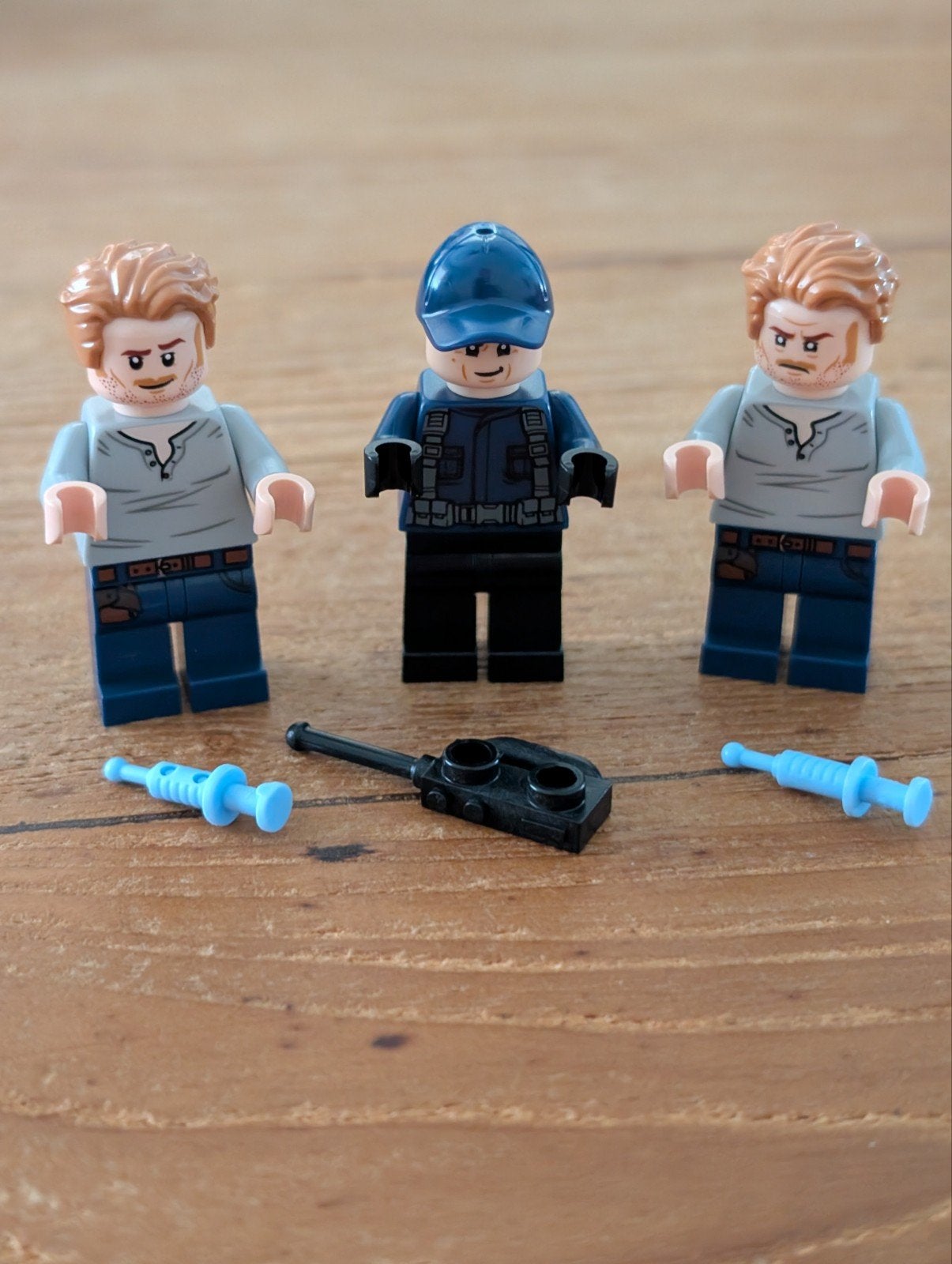 Lego Minifigures Jurassic world met accessoires, Jurassic World, Lego, Ophalen of Verzenden, Zo goed als nieuw