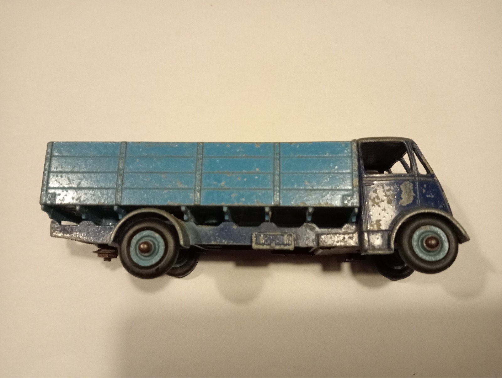 Dinky toys Guy truck 431, Ophalen of Verzenden, Gebruikt, Bus of Vrachtwagen