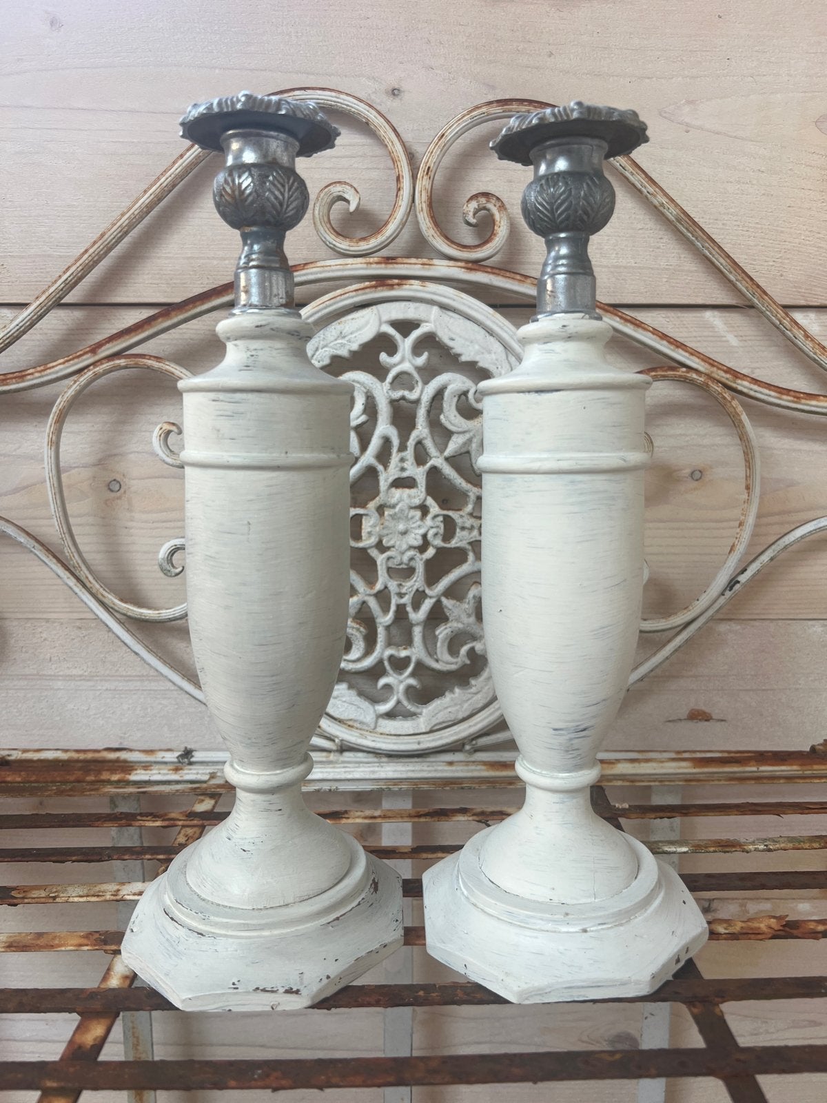 Set van 2 Brocante Kandelaars - Crème Wit, Ophalen of Verzenden, Overige materialen