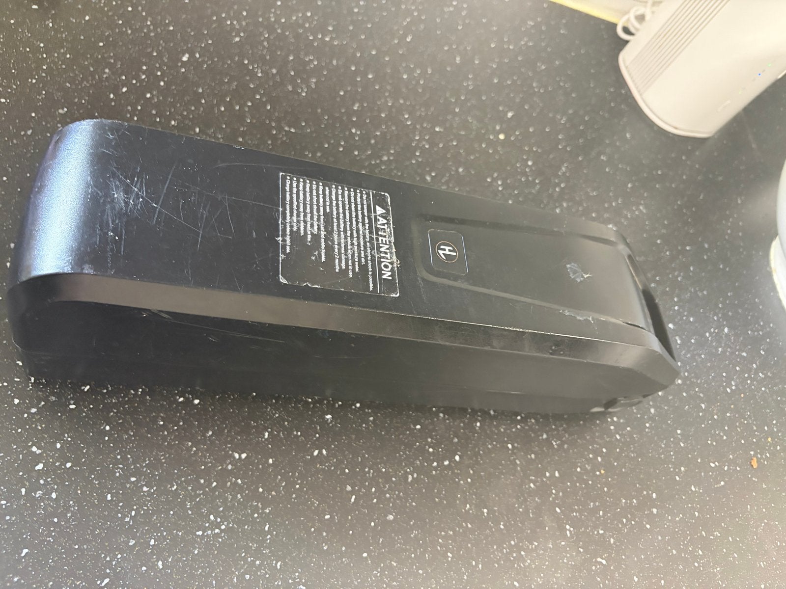 V20 accu (oude versie) - werkt prima, Ophalen of Verzenden, Gebruikt