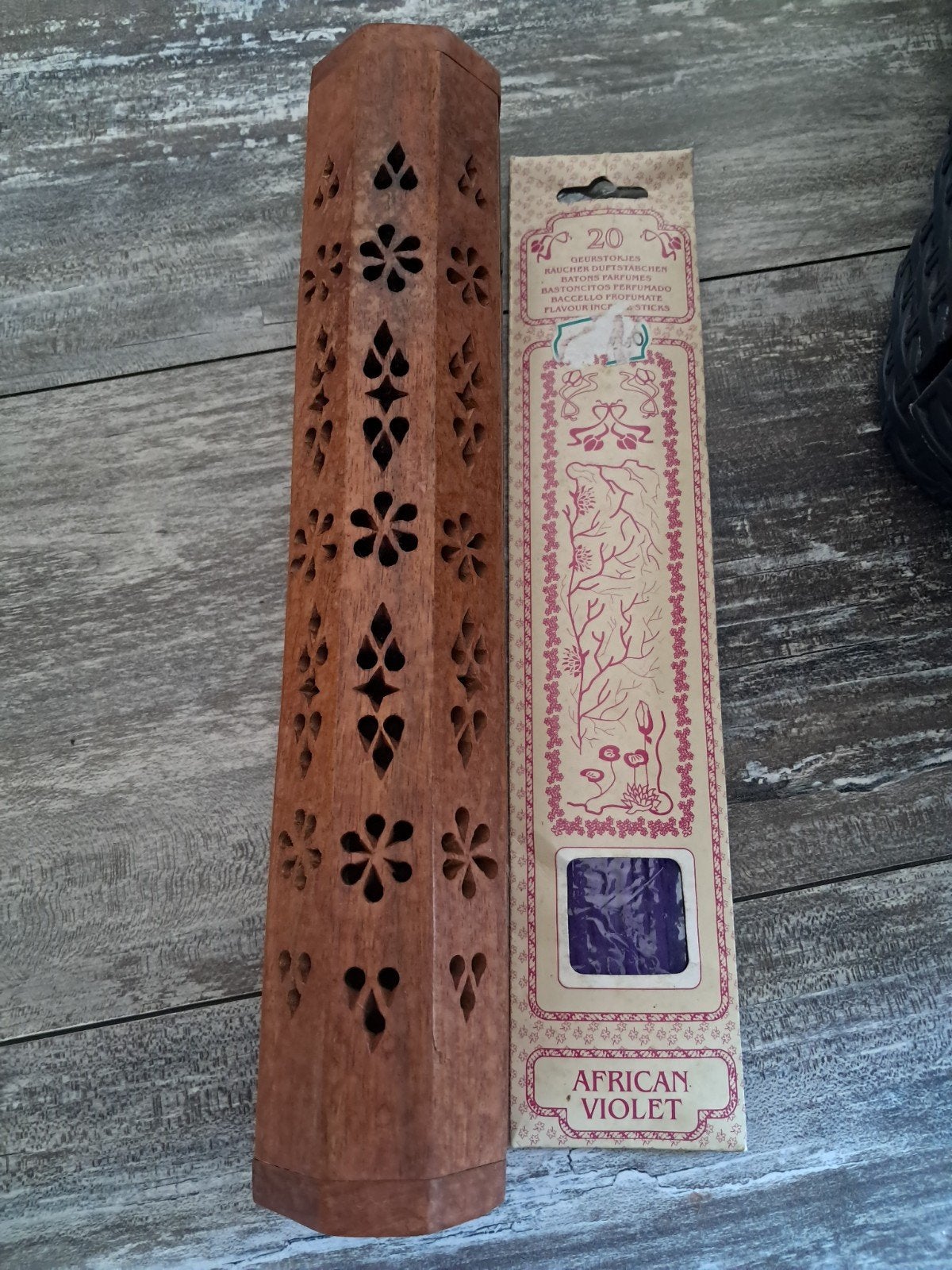 Houten wierookbrander met wierook African Violet, Hout, Ophalen of Verzenden, Bruin, Oosters