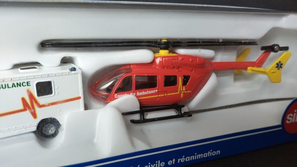 Mercedes Sprinter Helicopter UK versie 1:87 Siku 1850 Pol, Schlittenbacherstrasse 60 Lüdenscheid Germany, SIKU, Verzenden, Nieuw