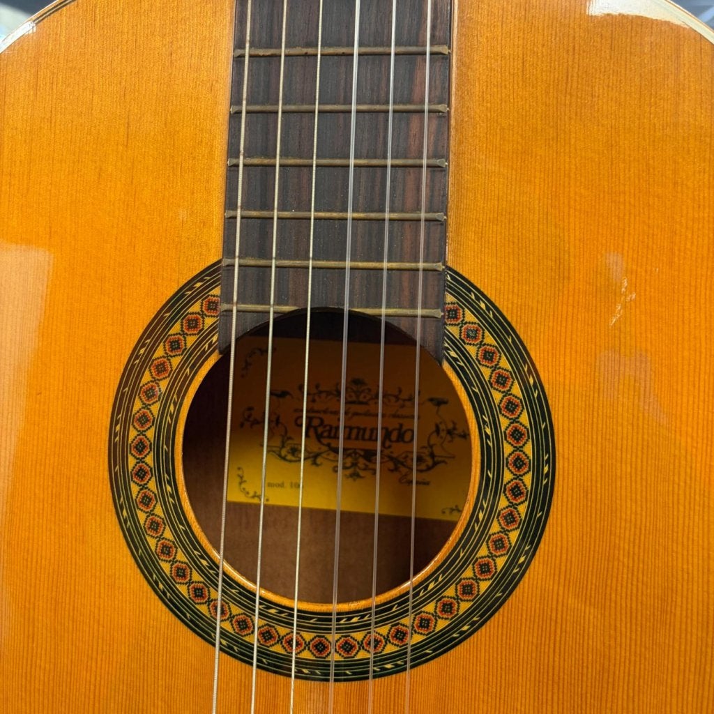 Raimundo 106 Akoestische Gitaar, Muziek en Instrumenten, Flex Ltd., Zo goed als nieuw, https://flex.com/contact-us, Nobelstraat 10, 5807 GA Oostrum LB, Limburg, Nederland