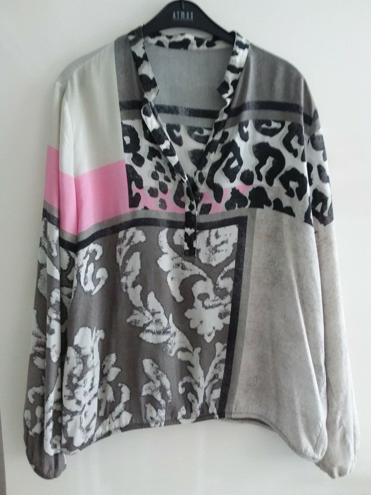 Blouse : leuke kleuren en print  mt 44  merk Just White zgan, Ophalen of Verzenden, Zo goed als nieuw, Maat 42/44 (L), Overige kleuren