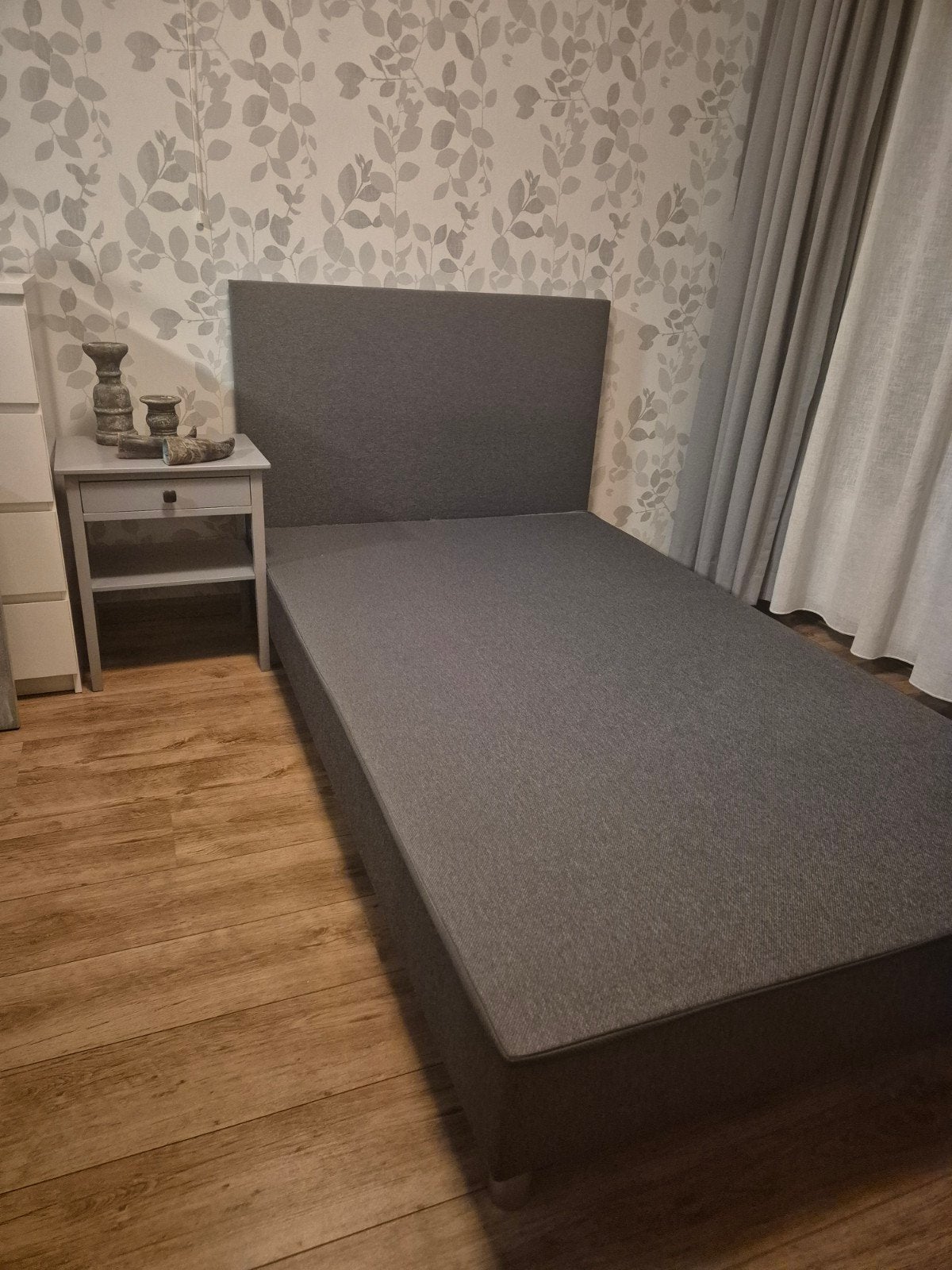 boxspring 120x200, Huis en Inrichting, Ophalen, Zo goed als nieuw, Twijfelaar, 120 cm