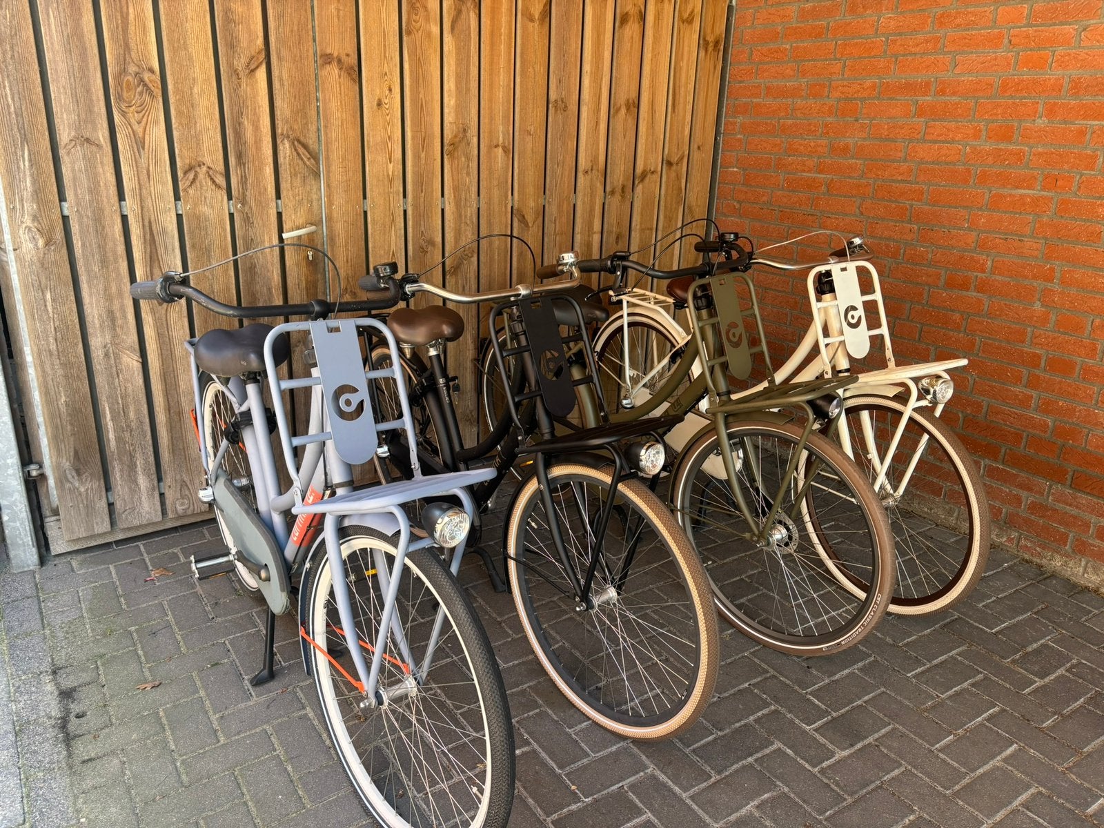 2x 28 inch | cortina u4 | H50 | zie omschrijving, Versnellingen, Zo goed als nieuw, 50 tot 53 cm, Ophalen
