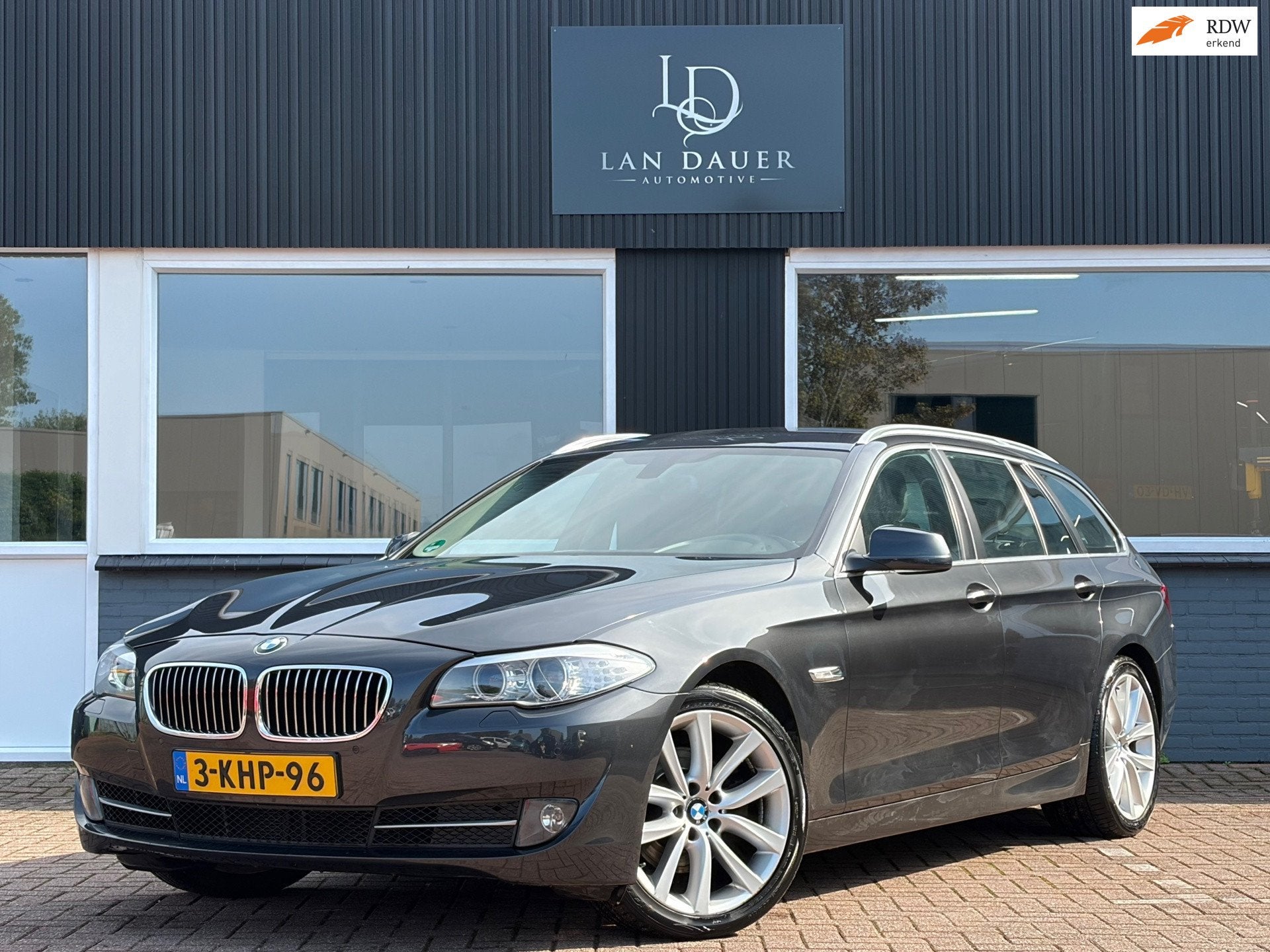 BMW 5-serie Touring 520i High Executive Leder / Stoelverwarm, Auto's, Automaat, Euro 5, Gebruikt, Xenon verlichting