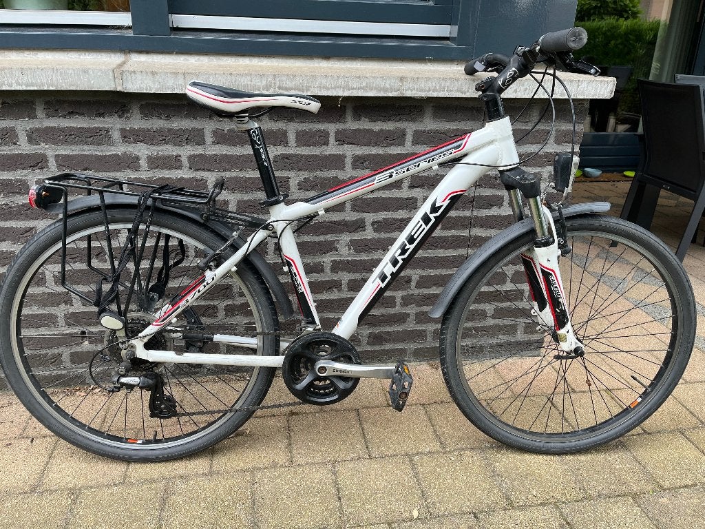 City / trekking bike 26 inch, Fietsen en Brommers, Fietsen | Jongens, Gebruikt, Velgrem, Versnellingen, Trek