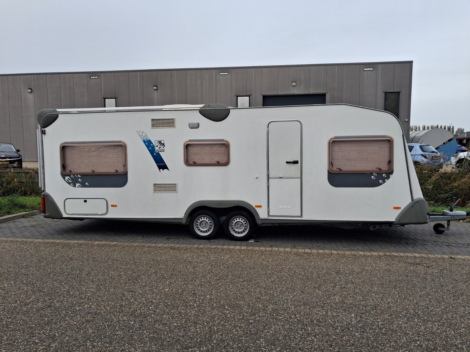 Knaus 650 Eurostar met Brand Voortent, Airco, 6 persoons, Caravans en Kamperen, Rondzit, Voortentlamp, Frans bed, Particulier