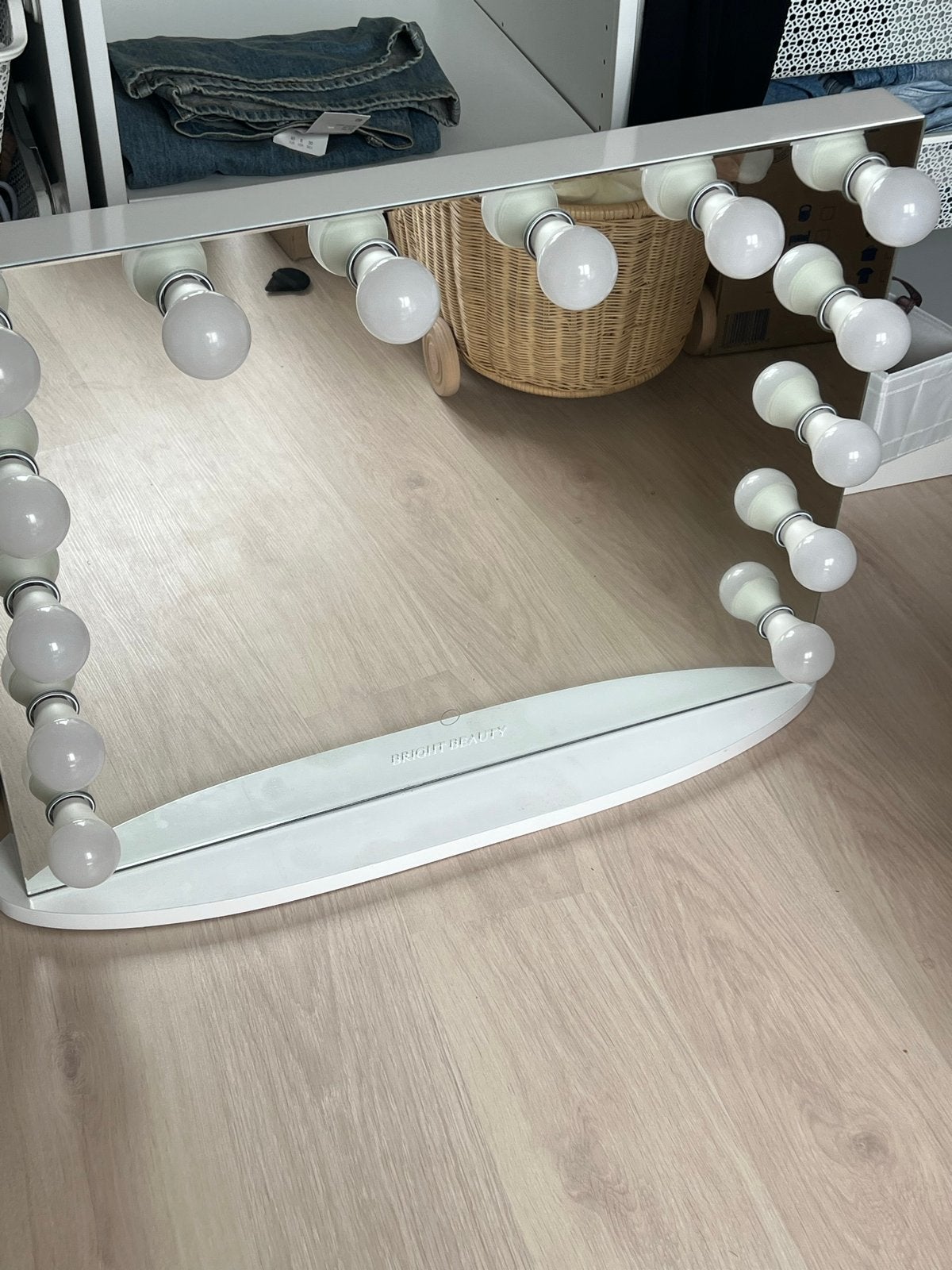 Bright Beauty Spiegel met 3 Standen Licht - Zo Goed als Nieu, Ophalen, Zo goed als nieuw, Minder dan 100 cm, Rechthoekig