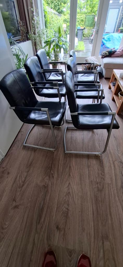 6x Buisframe stoelen donkerbruin leer met armleuning, Ophalen, Gebruikt, Vijf, Zes of meer stoelen, Leer