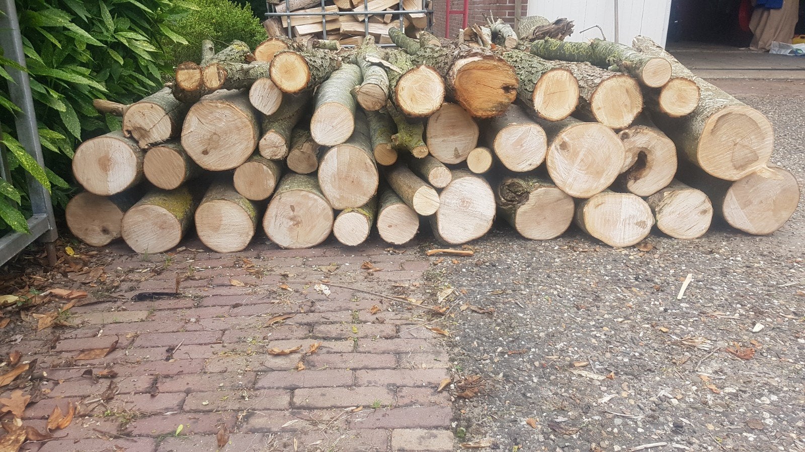 Haardhout ruim 2 kuub, Minder dan 3 m³, Ophalen