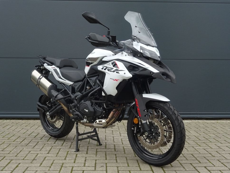 BENELLI TRK 502 X 2025 35KW A2 NIEUW 7.699,-, Motoren, 2 cilinders, Motorrijbewijs A, Bedrijf, Onbekend