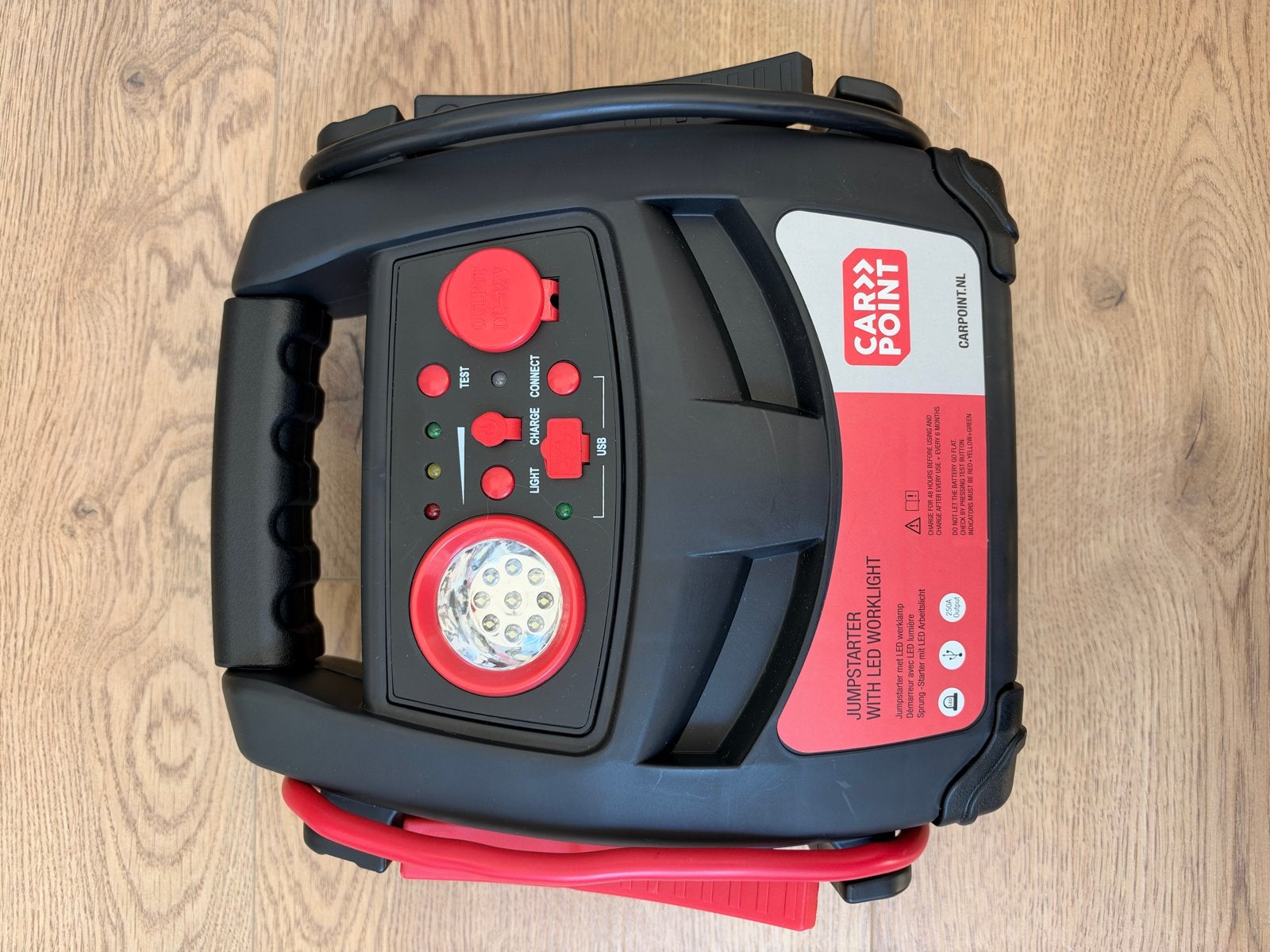 Carpoint Jumpstarter met LED werklamp, Auto diversen, Ophalen of Verzenden, Zo goed als nieuw