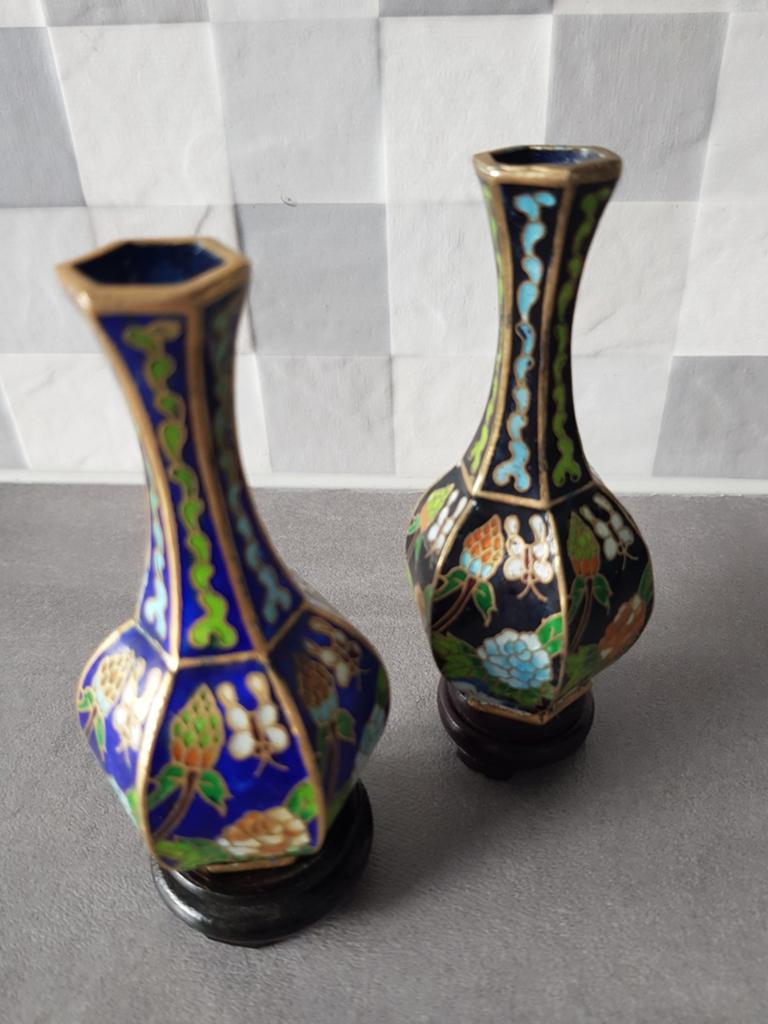 Cloisonne vaasjes 2x, Antiek en Kunst, Ophalen of Verzenden