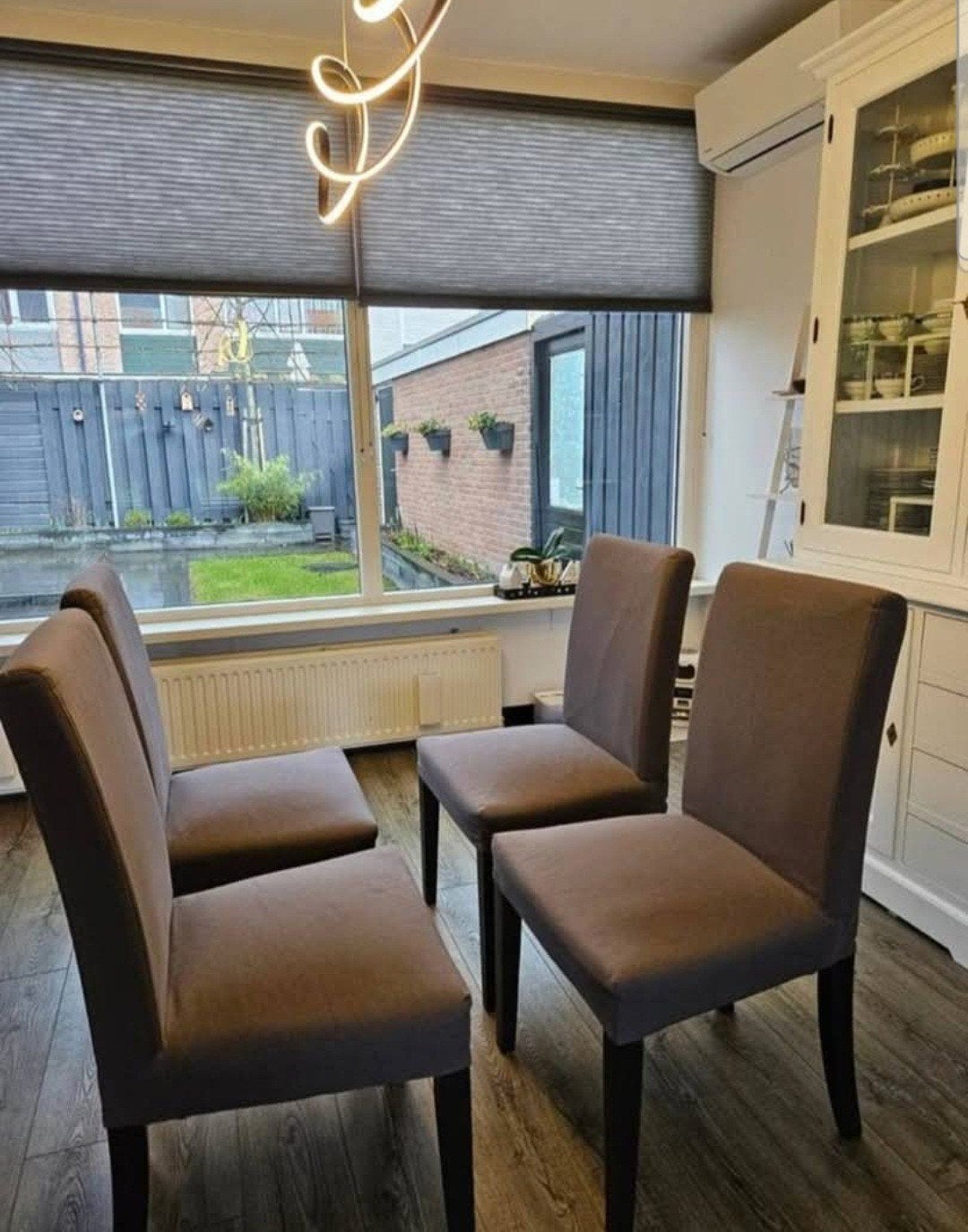 4x IKEA HENRIKSDAL eetkamerstoelen - Zo goed als nieuw, Huis en Inrichting, Stoelen, Ophalen, Modern, Scandinavisch, Zo goed als nieuw