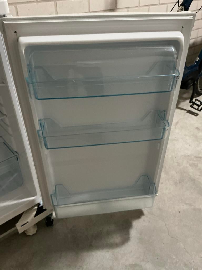 Exquisit Koelkast - Compact en Energiezuinig, Witgoed en Apparatuur, Vriezers en Diepvrieskisten, Ophalen, Zo goed als nieuw
