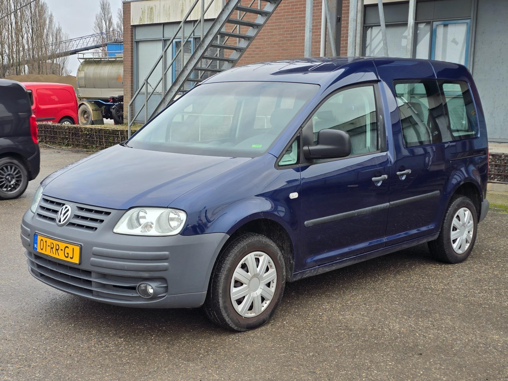 Volkswagen Caddy 1.6 Turijn Comfort 5p., Auto's, Voorwielaandrijving, Overige modellen, 4 cilinders, Blauw