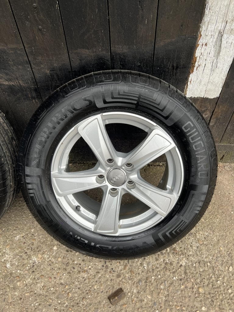 Nieuw! Audi Q3 Q5 Volkswagen Tiguan Caddy 5x112 16” zomerset, Auto-onderdelen, Banden en Velgen, Niet ingevuld, 16 inch, Banden en Velgen