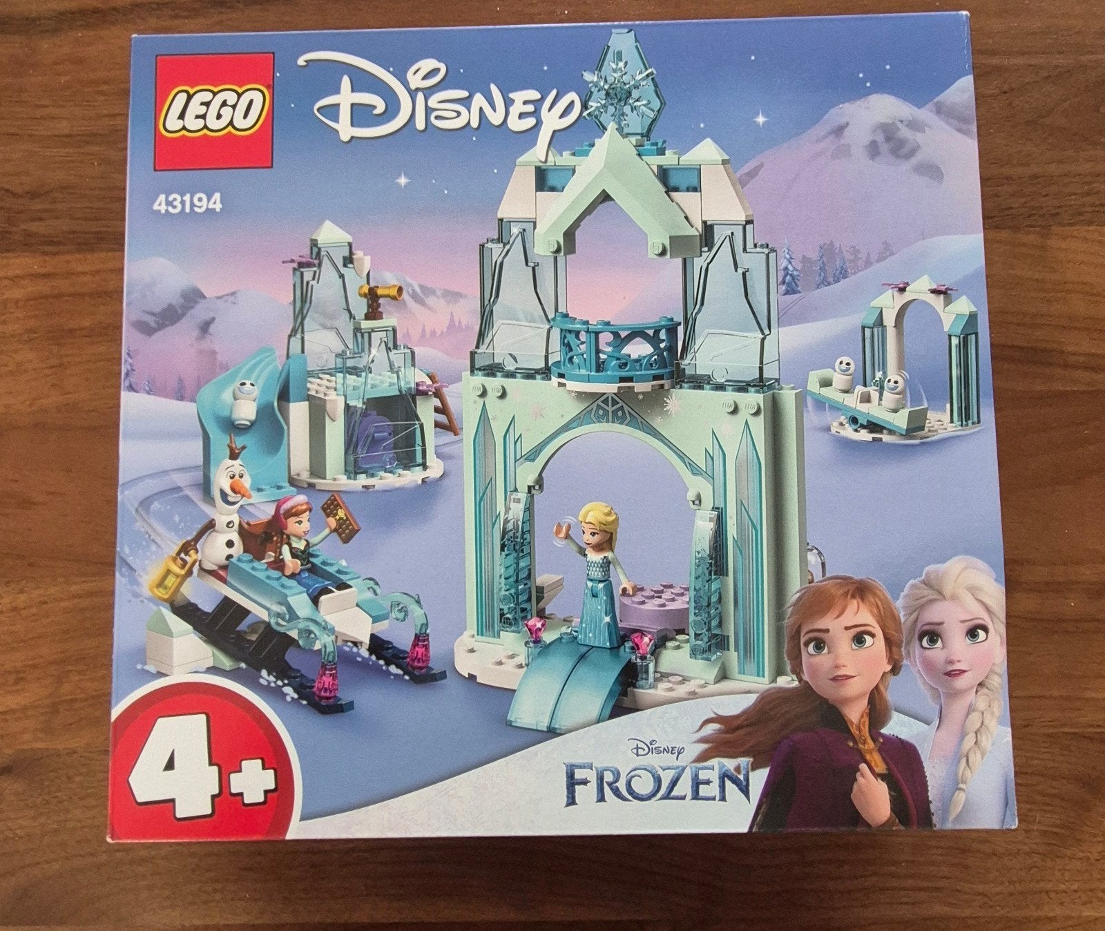 Lego 43194 | Disney Frozen Anna en Elsa's Frozen Wonderland, Lego, Ophalen of Verzenden, Zo goed als nieuw, Complete set